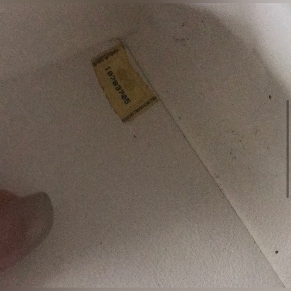 Chanel White ❄️ Caviar Leather East West Shoulder Bag - Picture 5 of 16